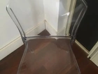 Cadeira Transparente - Design Moderno e Elegante