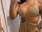 Vestido macramê dourado