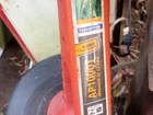 Máquina de cortar grama