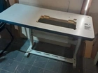 mesa de máquina de costura industrial