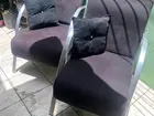 Poltronas e pufes