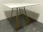mesa Quadrada 90x90 branca
