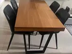 mesa de madeira maciça