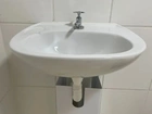 Pia lavatório para banheiro + torneira