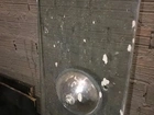 Pia box, para banheiro, está em perfeito estado, um pouco suja mais é só lavar que sai