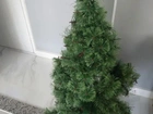 Árvore de Natal semi-nova, ótimo estado.