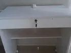 Escrivaninha Penteadeira em ótimo estado! Branco com chave e Rodinha