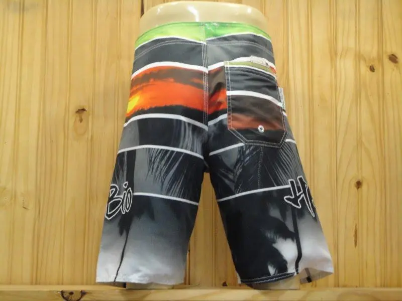 MODA SURF - bermudas da marca H-BIO, camisas